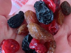 -来伊份(绿杨路店)