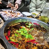 低评分好味道 | 成都金堂这家社区火锅鱼，味道巴适得板