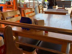 -J Daeng Seafood