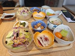 -阿吾罗·月咏精致日料(港汇恒隆广场店)