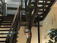 -蜜桃餐厅·伴山(湖滨商业街店)