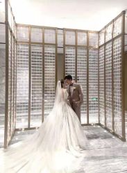 点击看大图 -LOVE SHINE婚纱·红鼎庄龙凤褂·妈妈装定制
