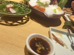 -花和海鲜自助(梅江店)