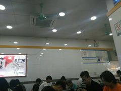 大堂-燊意布拉肠云吞面(中山四路店)