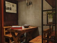 -万记麻辣烫国展总店