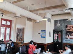 大堂-星巴克臻选(北京前门大街店)