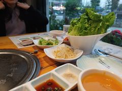 -唯成•韩国炭火烤肉 유성고기