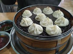 -清真老铁家灌汤包