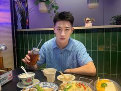 -楼上大排档·顺德菜·粥水·鱼生(苗栗路店)