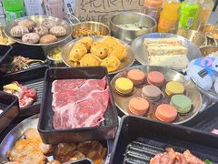 -哈哈碳都·牛肋条无限自助烤肉(台江万达店)