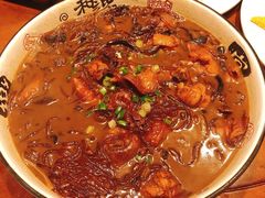 小鸡炖蘑菇-李氏八大件老菜馆(万宝街店)