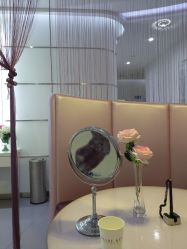 -依萱绮医疗美容