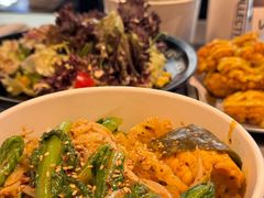 -W COLLECTIVE  DESSERT SHOP