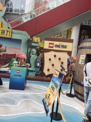 -乐高品牌旗舰店(人民广场店)