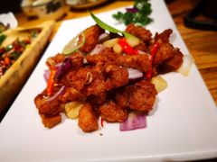 -老滇山寨•云南特色菜•地方菜•民族风情歌舞表演(金碧店)