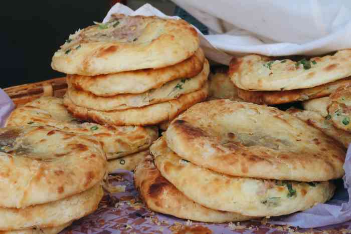 酥香园和尚喜洲破酥粑粑-"78听说喜洲破酥粑粑严家大院右侧那家最