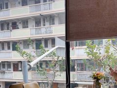 靠窗位-O'mills Sourdough Bakery&Bistro(永嘉路店)