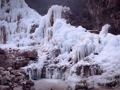 -大平台龙居瀑布旅游区
