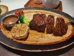 -阿妮叶李(光谷世界城店)
