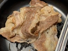 -哈哈碳都·牛肋条无限自助烤肉(台江万达店)