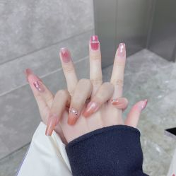 -UGIRL有个美甲