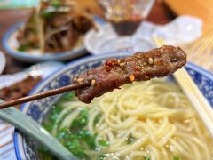 -东大桥小国抻面烧烤(长通路店)