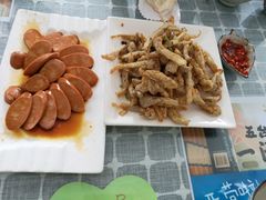 -天天向上素食餐厅(五台山店)