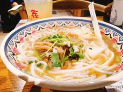 招牌牛杂粉-鑫花溪牛肉米粉(人民广场店)