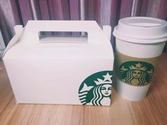-星巴克(济南丁豪广场店)