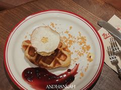-72 COFFEE(东朝阳路店)