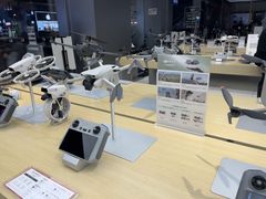 -DJI大疆(深圳华强北曼哈授权体验店)