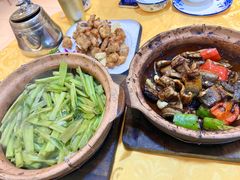 -天宝食坊·啫啫煲大排档(西华路店)