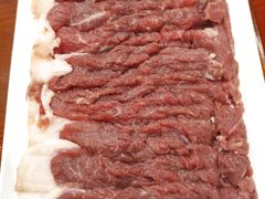 手切鲜羊后腿肉-岳合轩老北京涮肉