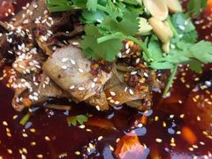 -有红鸡毛店·川菜(建设路店)