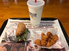 -The Habit Burger Grill 哈比特汉堡(复兴soho店)