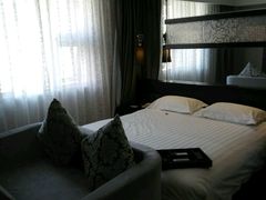-南京新街口桔子水晶酒店