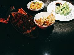 -温莎KTV(珠江路店)