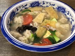 三鲜馄饨-刘长兴(逸仙桥店)