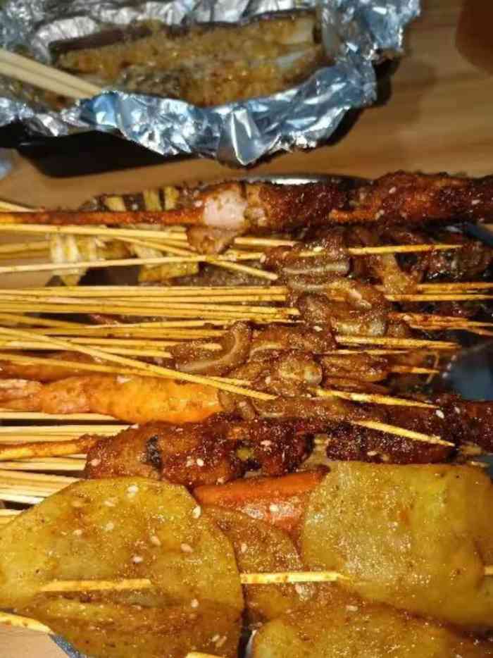 辣尚海鲜·烧烤·虾尾