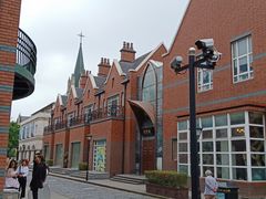 -钟书阁(松江泰晤士小镇店)