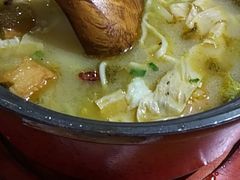 -周鱼小馆石锅酸菜鱼(活力汇店)