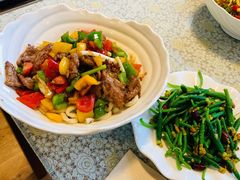 彩椒牛肉清拌面-文三里屯面馆(三里屯店)