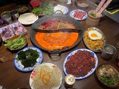 -萍姐火锅·公路夜市(武汉首店)