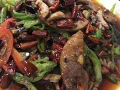 -易老九江湖菜(北滨一路店)