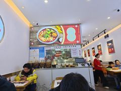 -初晋·山西地道刀削面.晋北莜面香(星耀城店)
