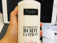 -Victoria's Secret(杭州湖滨银泰in77店)