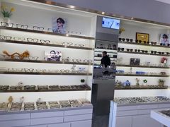 -视野联行眼镜·蔡司·控优点授权(长白万象汇店)