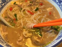-赣南粉局·江西小炒·锅气炒粉(人民广场店)