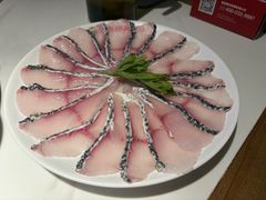-盛源川香鱼火锅(西小区总店)