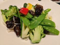 橄榄油炒田园时蔬-大树餐厅(益田假日店)